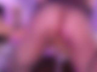 Dolly-Mae's Live Sex Cam Show