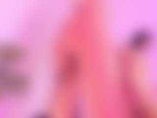 Live cam show with Dolly-Mae - Small Tits on Gym Cam Girls
