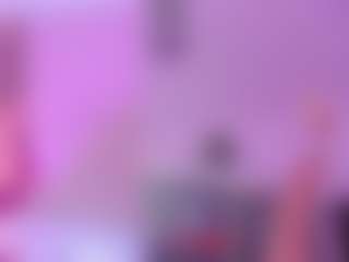 Dolly-Mae's Live Sex Cam Show