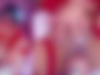 Live cam show with Dolly-Mae - Lovense on CamClone
