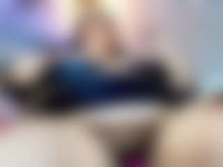 Live cam show with Ana - White Mature on crypto-cams | colombia