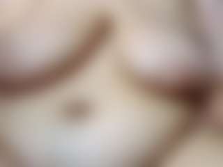 Live cam show with Ana - Fetish MILF on Streamer API