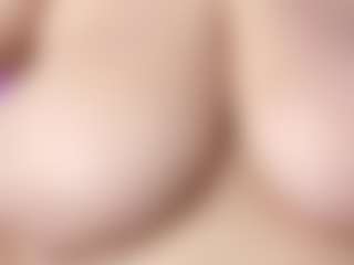 Live cam show with Ana - Hairy Pussy MILF on Camsoda