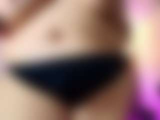 Live cam show with Ana - Camel Toe on SpunkLive