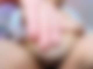 Live cam show with Ana - Belly on Fling VIP Chat
