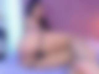 Celeste-111's Live Sex Cam Show