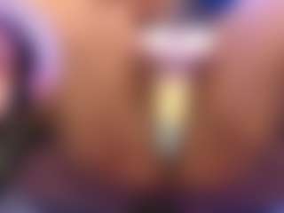 Mhia-Rey's Live Sex Cam Show