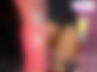 Live cam show with Mhia-Rey - Pov on Gym Cam Girls