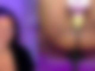 Mhia-Rey's Live Sex Cam Show