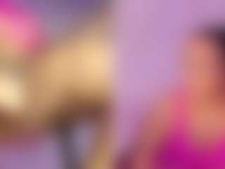 Live cam show with Mhia-Rey - Fuck Machine on Soda Cam
