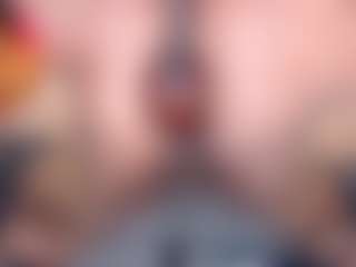 Live cam show with Mhia-Rey - Big Nipples on Cam Slut