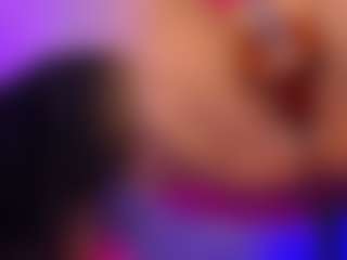 Mhia-Rey's Live Sex Cam Show