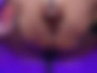 Live cam show with Mhia-Rey - Full Nudity on sexylive.show