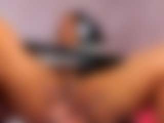 Mhia-Rey's Live Sex Cam Show