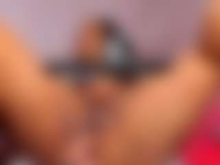 Mhia-Rey's Live Sex Cam Show