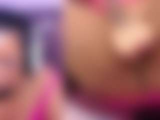 Live cam show with Mhia-Rey - Big Tits on camwithhim.com