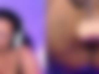 Live cam show with Mhia-Rey - Latina on Camsoda | colombia