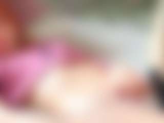Live cam show with CweneBarritt - Red Hair on Uber Horny