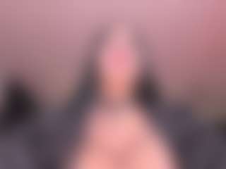 LeahLombardi's Live Sex Cam Show