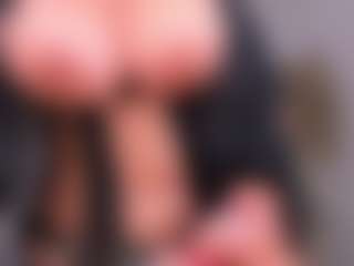 LeahLombardi's Live Sex Cam Show
