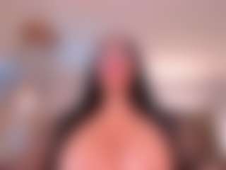 LeahLombardi's Live Sex Cam Show