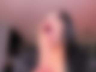 LeahLombardi's Live Sex Cam Show