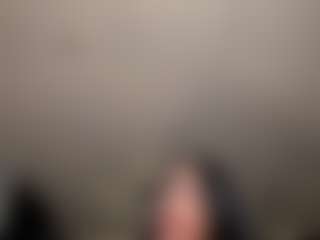 LeahLombardi's Live Sex Cam Show