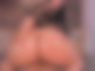 LeahLombardi's Live Sex Cam Show