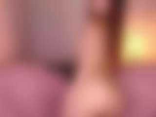 Live cam show with LiliLuuu - Average on Camsoda