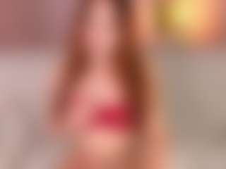 Live cam show with LiliLuuu - Body Massage on Camsoda