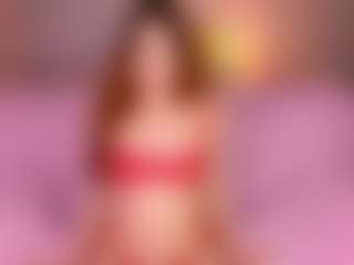 Show in cam erotica live di LiliLuuu