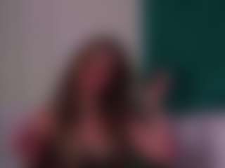 LucyLexton's Live Sex Cam Show