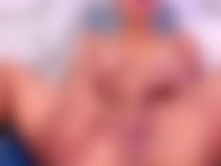 YesyHills's Live Sex Cam Show