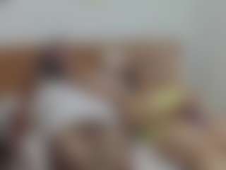 Live cam show with ymariachip - Strip on madthumbs