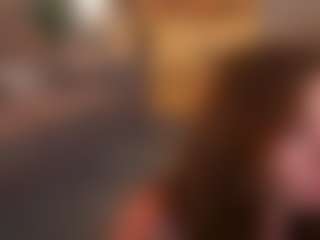 Live cam show with EdythGuy - Upskirt on Camiplay Live
