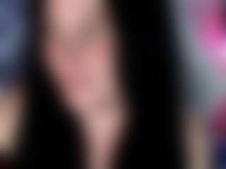 Live cam show with Bellastar84 - Green Eyes on Camming Site