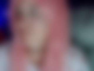 Live cam show with Bellastar84 - Middle Aged on Camming Site