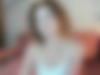 Live cam show with Wanda - Oil on EXY