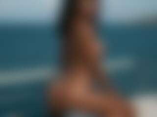 Miamiamilani's Live Sex Cam Show