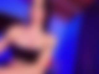 PARADISETRANSS's Live Sex Cam Show
