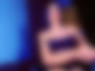 Show in cam erotica live di PARADISETRANSS