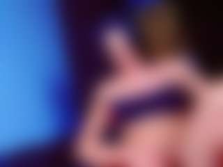 PARADISETRANSS's Live Sex Cam Show