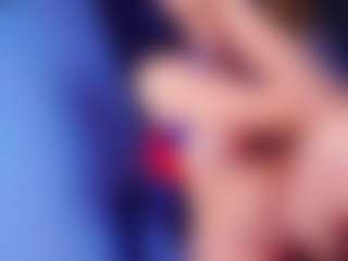 PARADISETRANSS's Live Sex Cam Show
