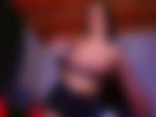 PARADISETRANSS's Live Sex Cam Show