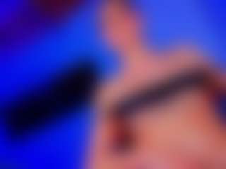 PARADISETRANSS's Live Sex Cam Show