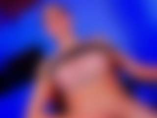 PARADISETRANSS's Live Sex Cam Show