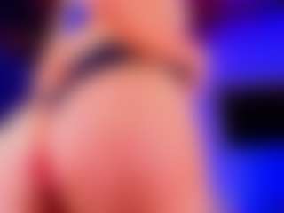 PARADISETRANSS's Live Sex Cam Show