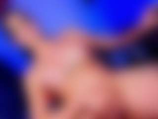 PARADISETRANSS's Live Sex Cam Show