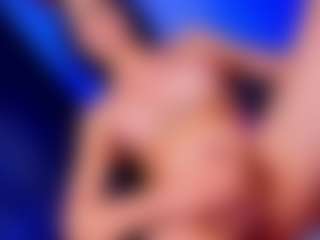 Show in cam erotica live di PARADISETRANSS