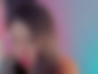 Live cam show with SharonBoone - Thin on Camming Site